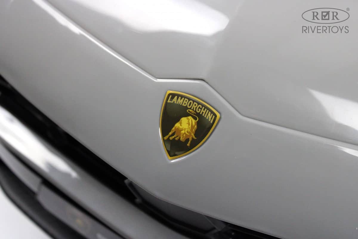 картинка Детский электромобиль Lamborghini Urus (E777EE) серый 