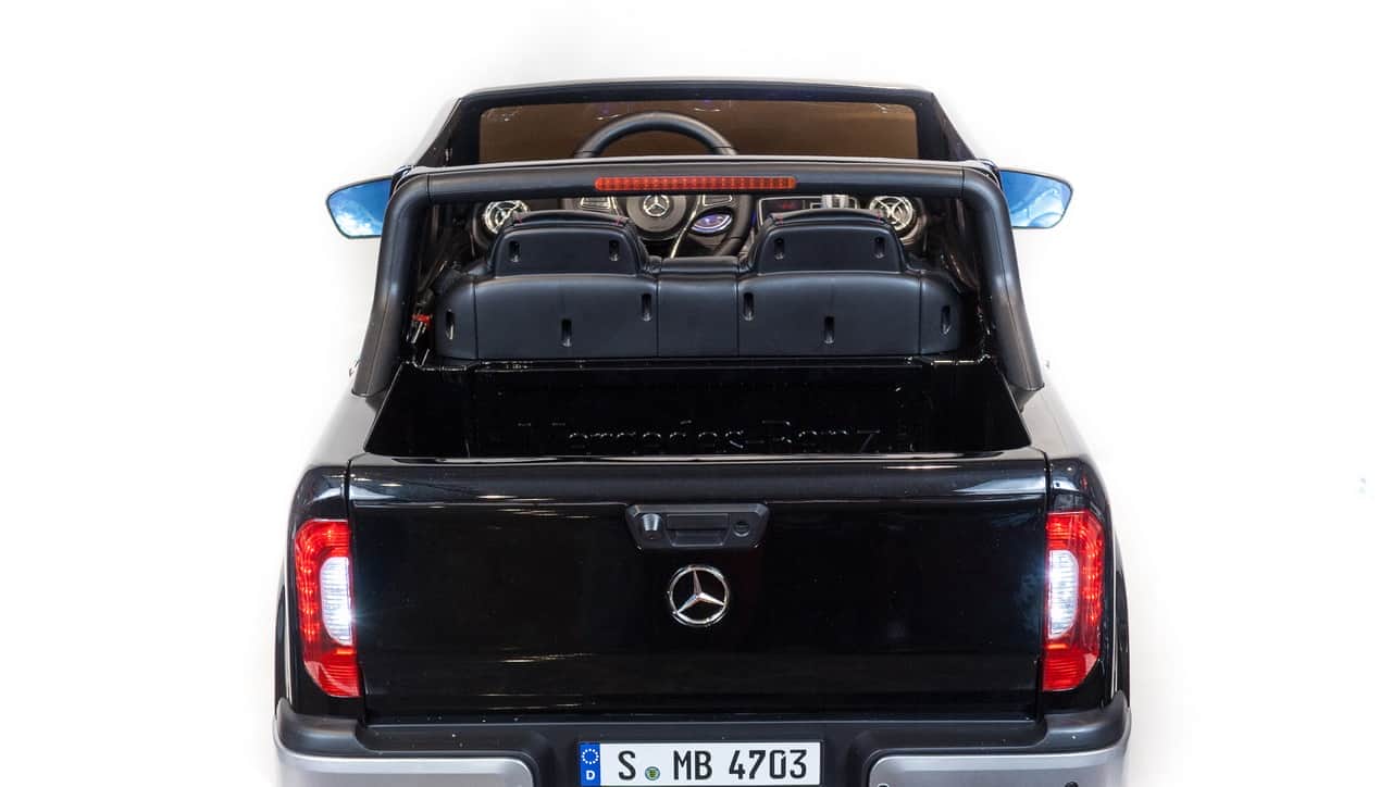 картинка Джип Mercedes Benz X-Class XMX 606 Черный краска 