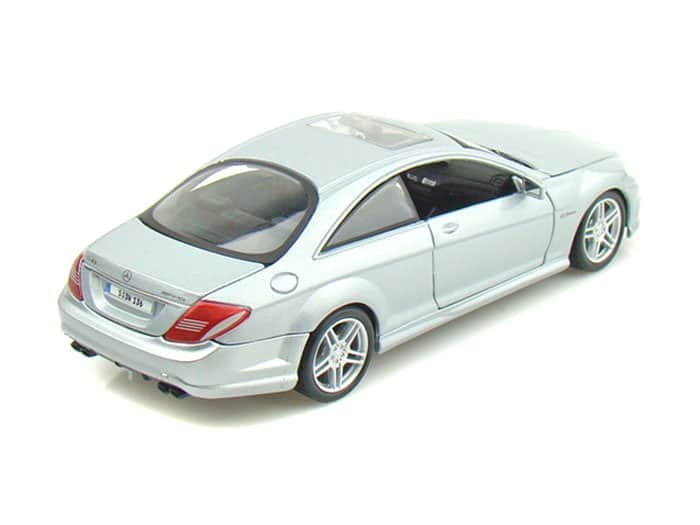 картинка Металлическая модель Maisto Mercedes-Benz CL 63 AMG 1:24 - 31900 