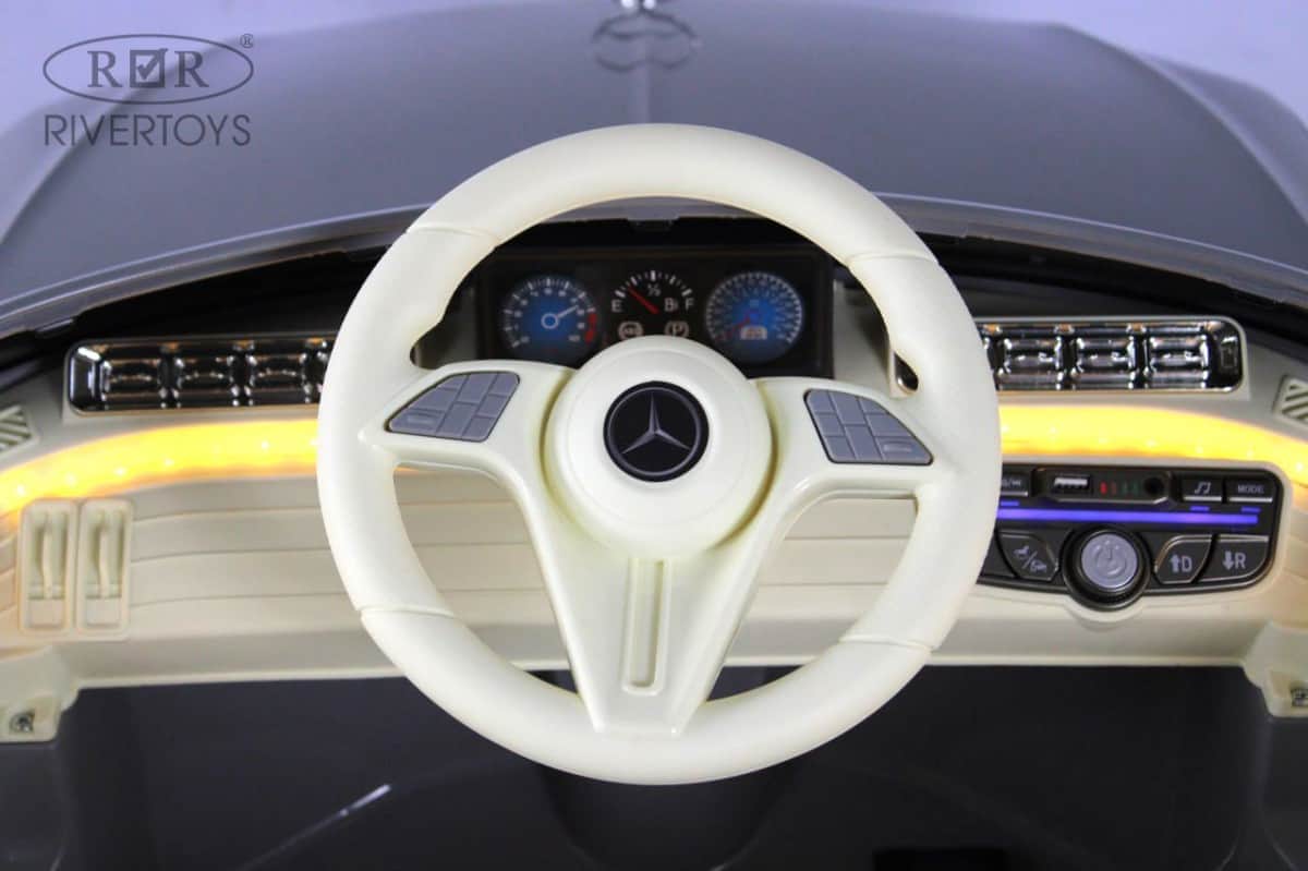 картинка Детский электромобиль М333БХ 4WD серый 