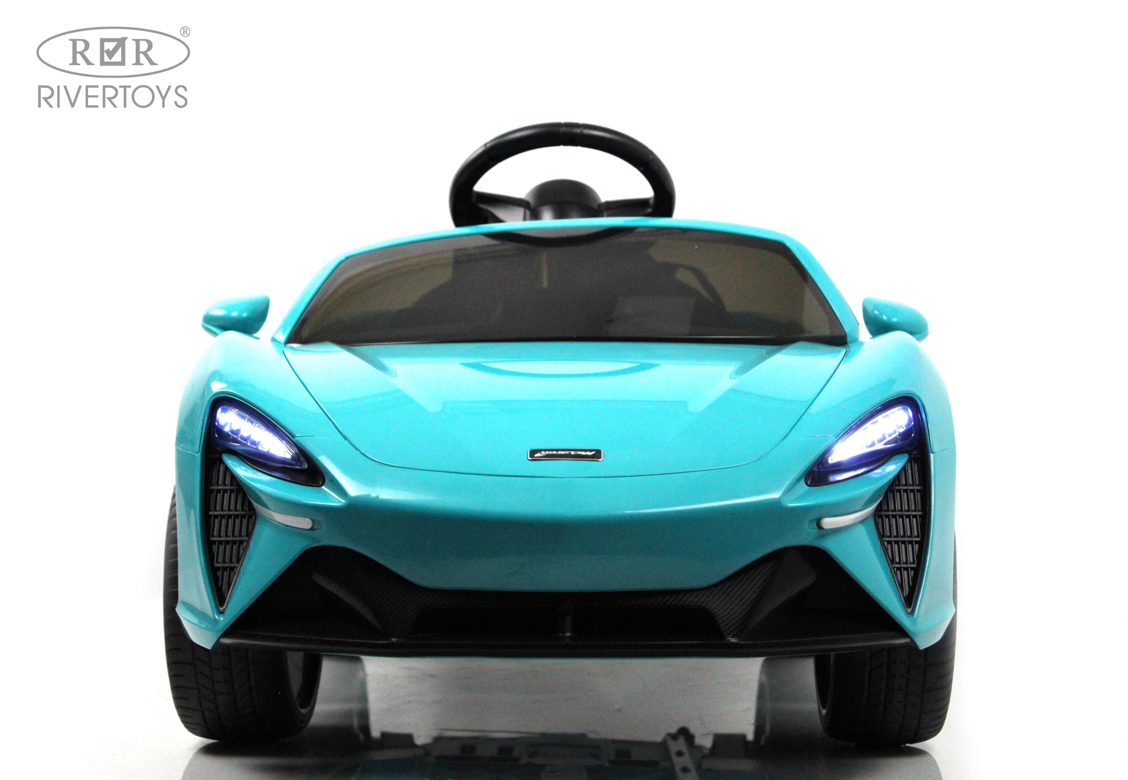 картинка Детский электромобиль McLaren Artura (P888BP) голубой 