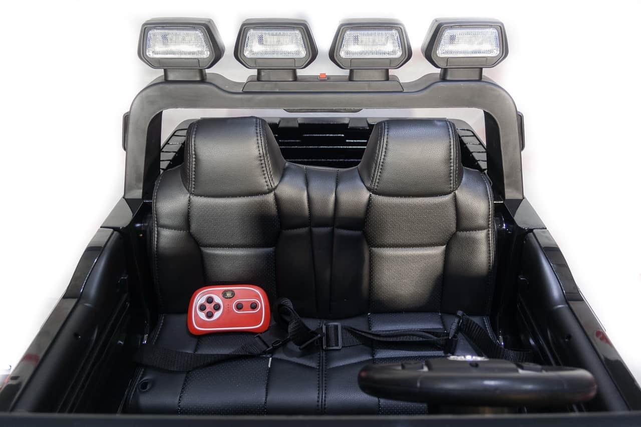 картинка Джип Toyota Tundra 2.0 Черный краска 