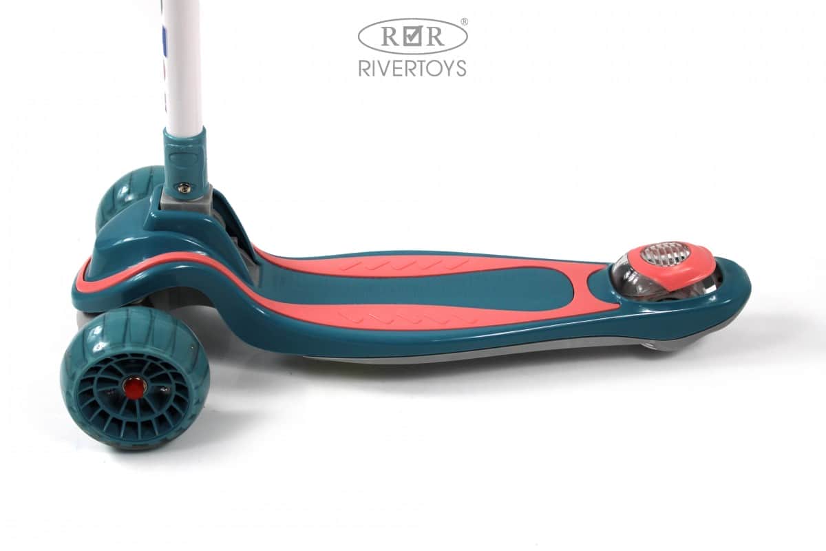 картинка Детский самокат HB-606 зеленый 