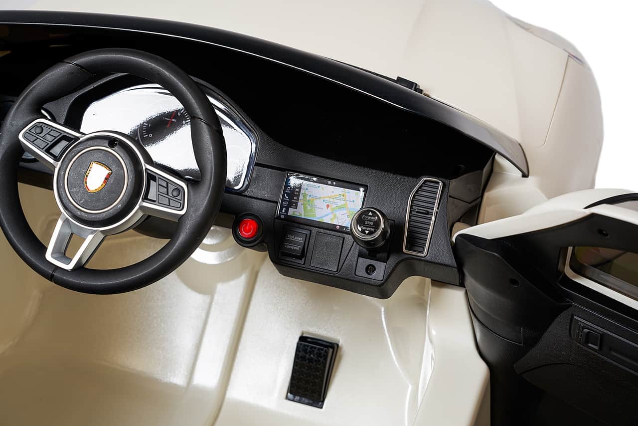 картинка Джип Porsche Cayenne JJ2128 Белый 