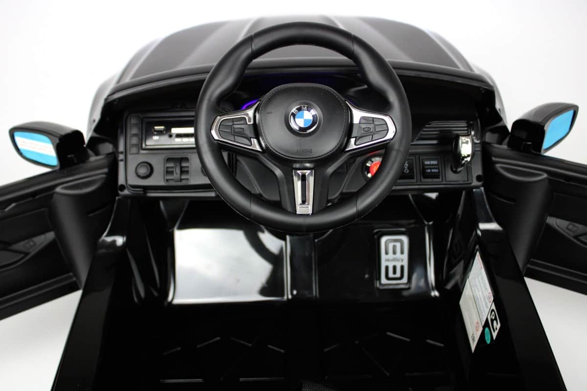 картинка Детский электромобиль BMW M5 Competition (A555MP) черный 