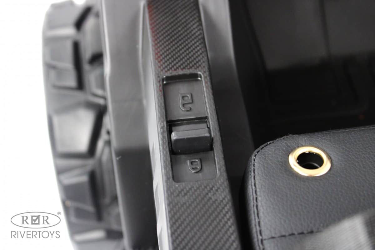 картинка Детский электромобиль K555PX красный 
