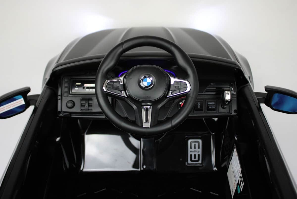 картинка Детский электромобиль BMW M5 Competition (A555MP) черный 