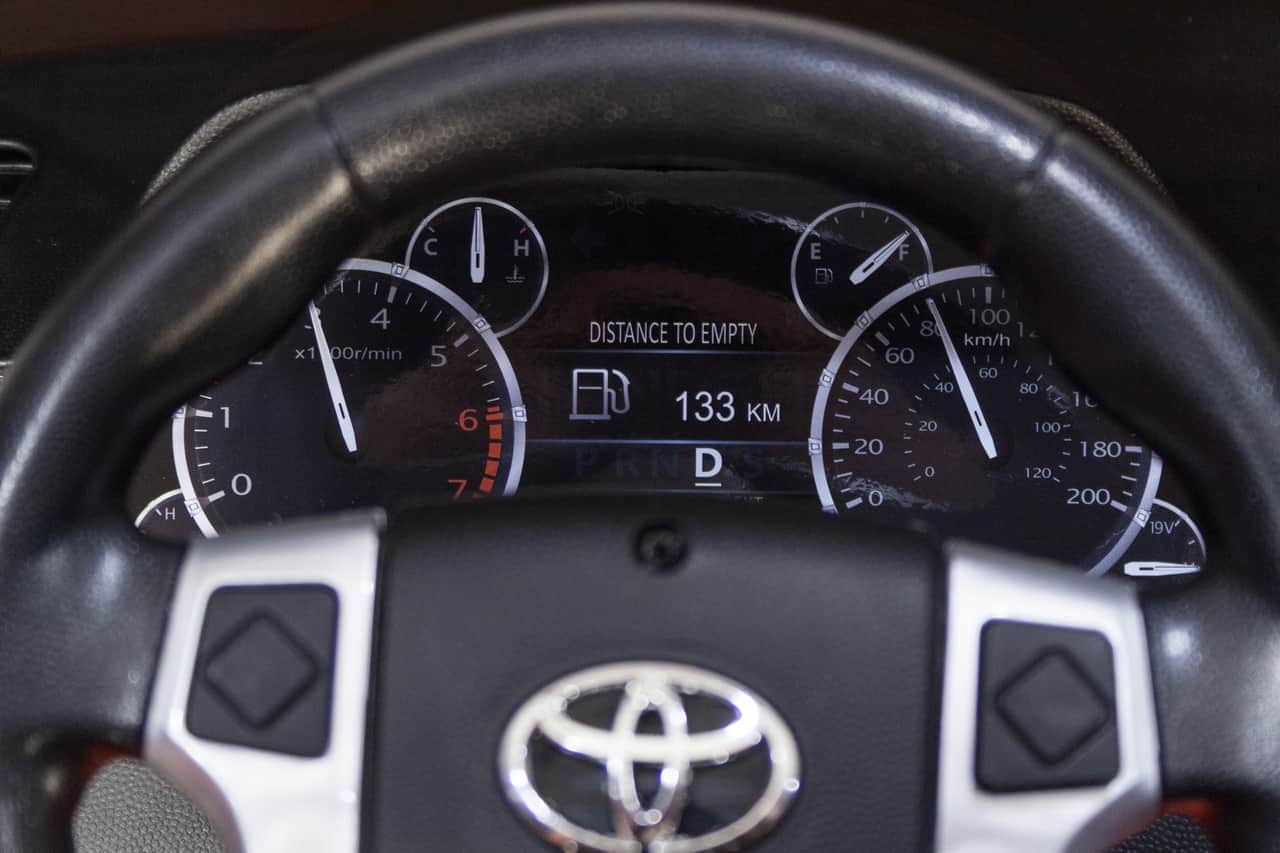 картинка Джип Toyota Tundra 2.0 Оранжевый краска 