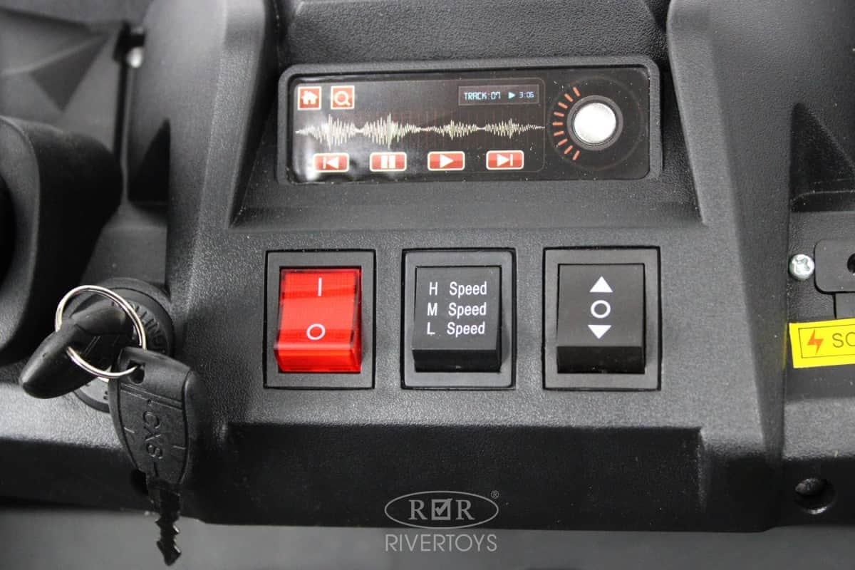 картинка Детский электромобиль M222MM зеленый камуфляж 