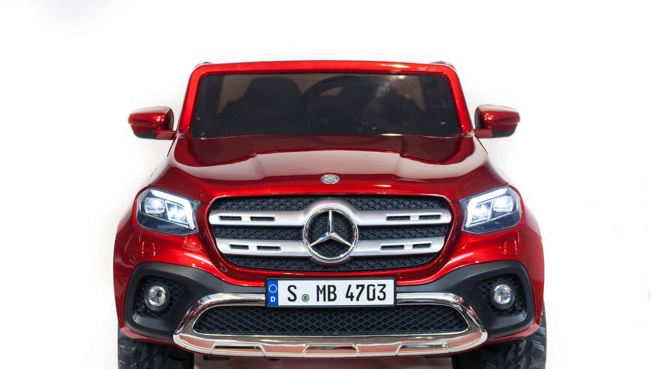 картинка Джип Mercedes Benz X-Class XMX 606 Красный краска 