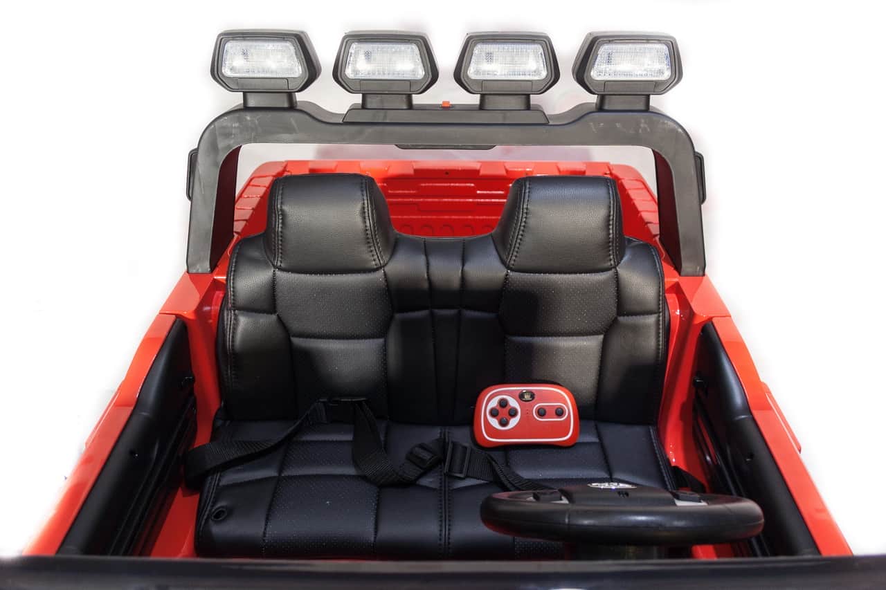 картинка Джип Toyota Tundra 2.0 Красный краска 