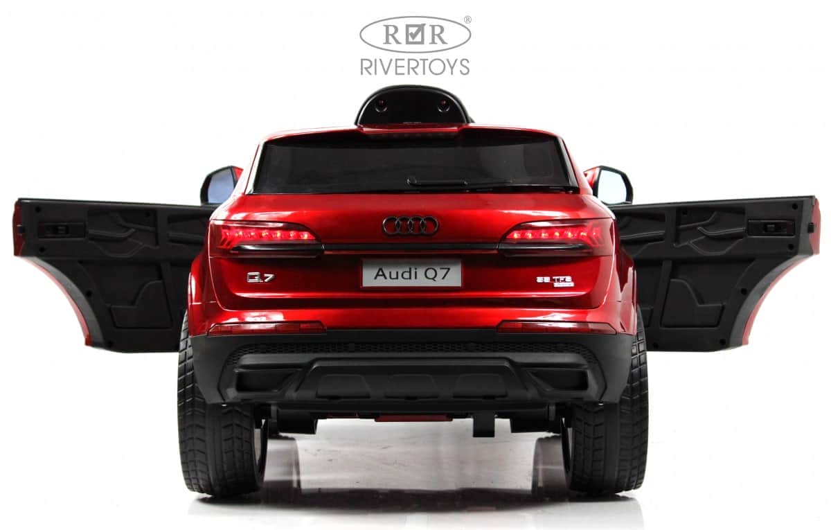 картинка Детский электромобиль AUDI Q7 (HL678) красный глянец 