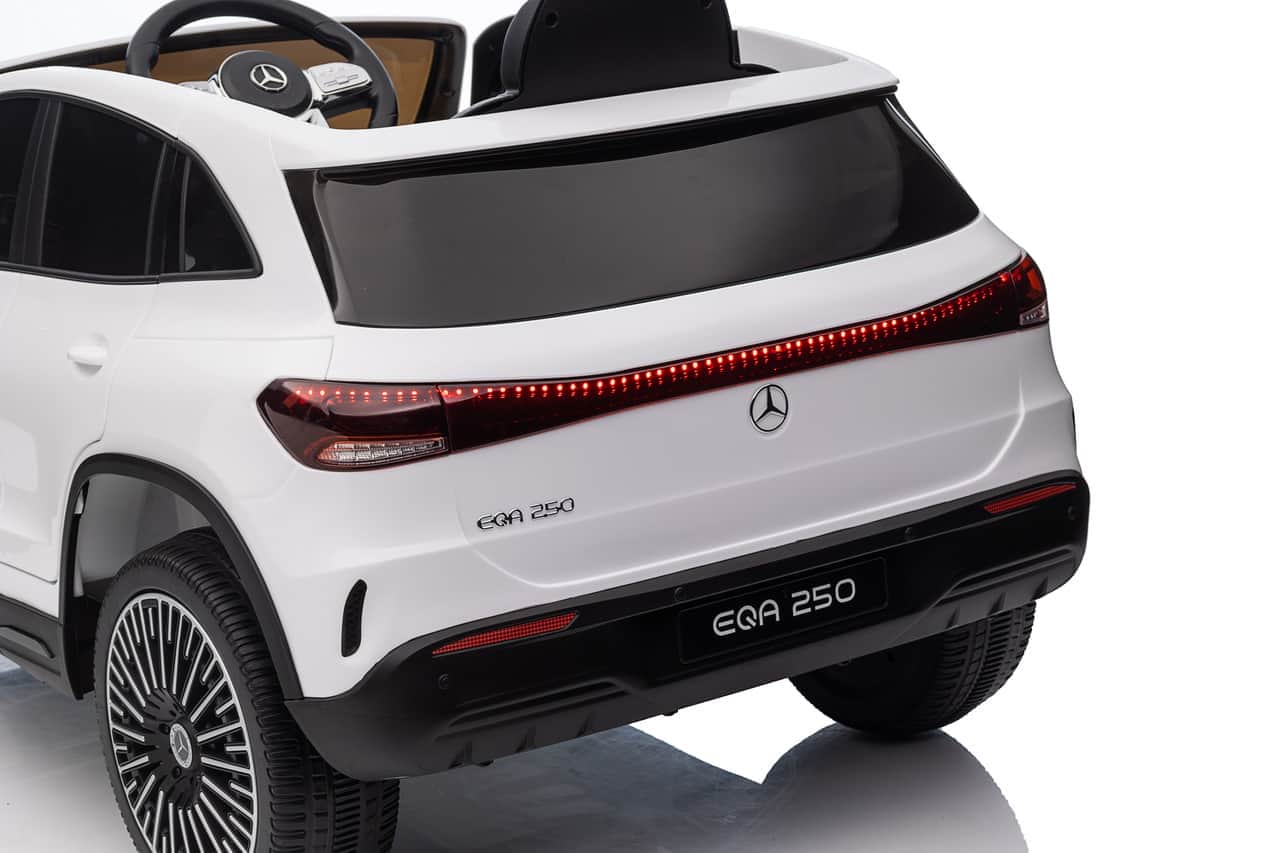 картинка Джип Mercedes Benz EQA Белый 