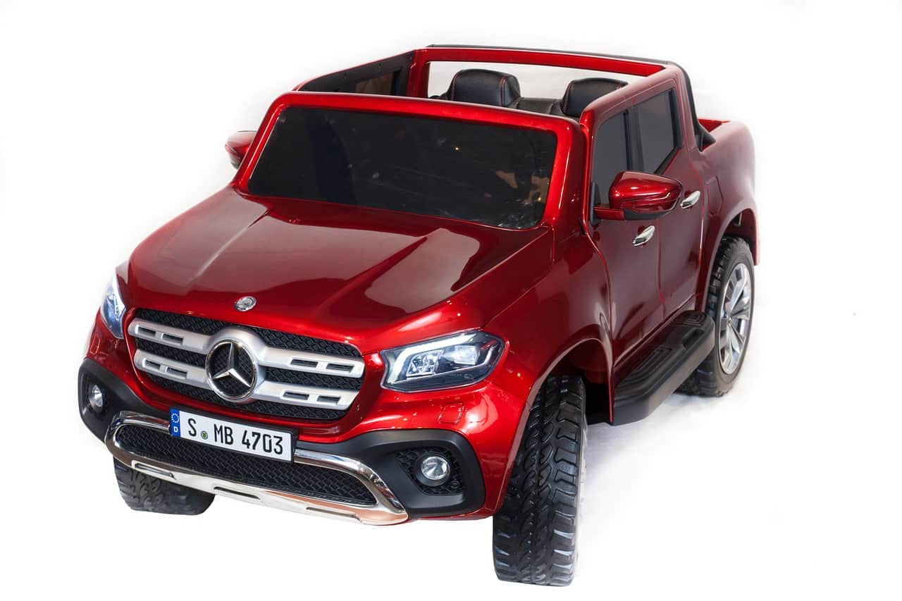 картинка Джип Mercedes Benz X-Class XMX 606 Красный краска 