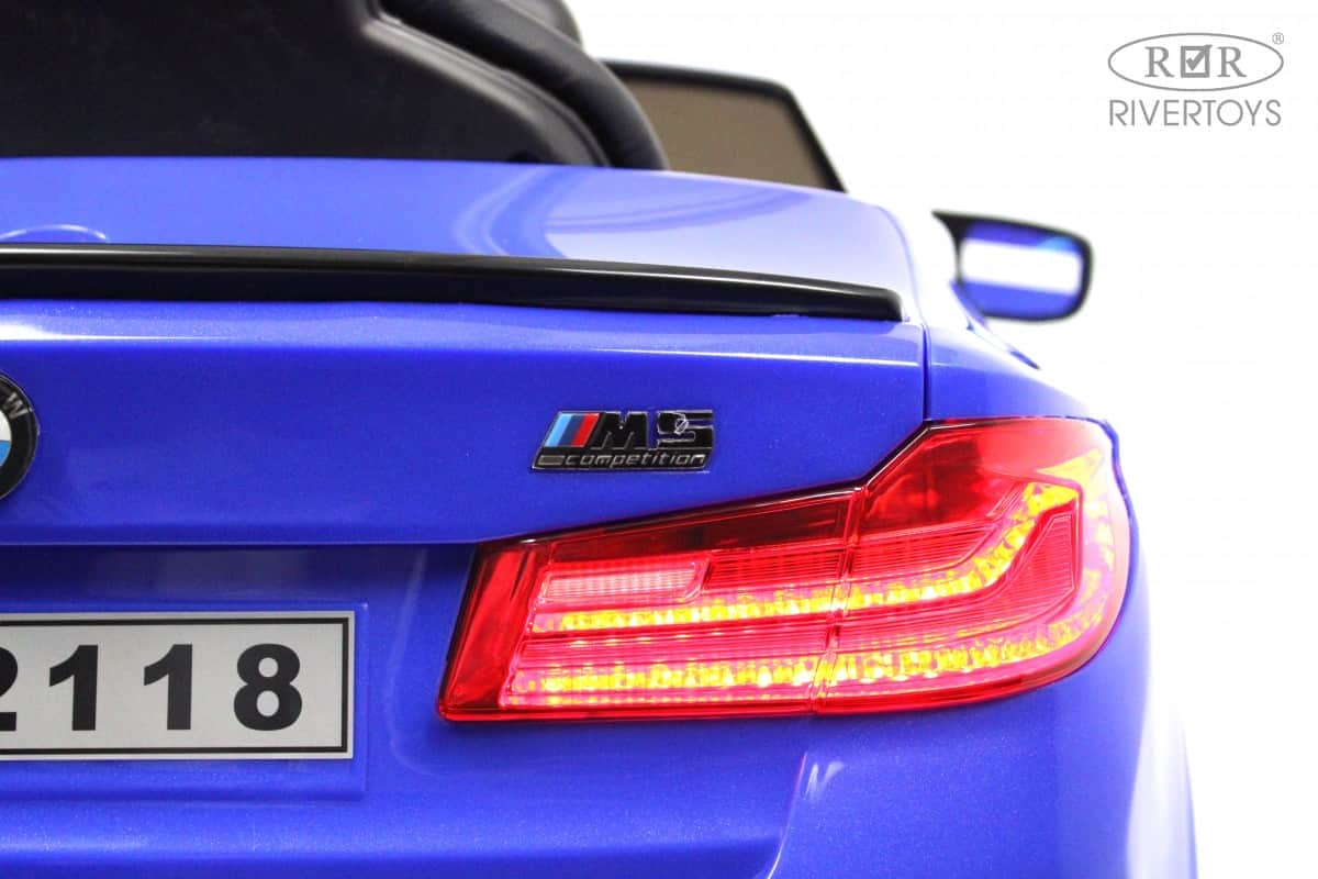 картинка Детский электромобиль BMW M5 Competition (A555MP) синий 