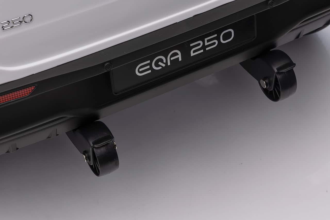 картинка Джип Mercedes Benz EQA Белый 