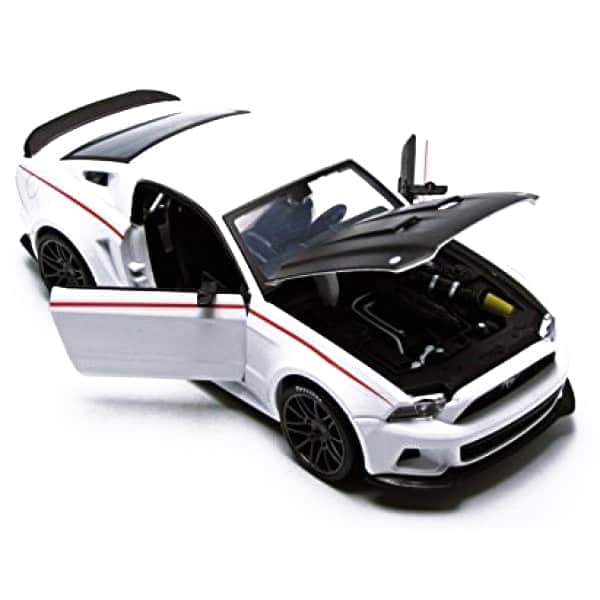 картинка Металлическая модель Maisto Ford Mustang Street Racer 2014 1:24 - 31900 