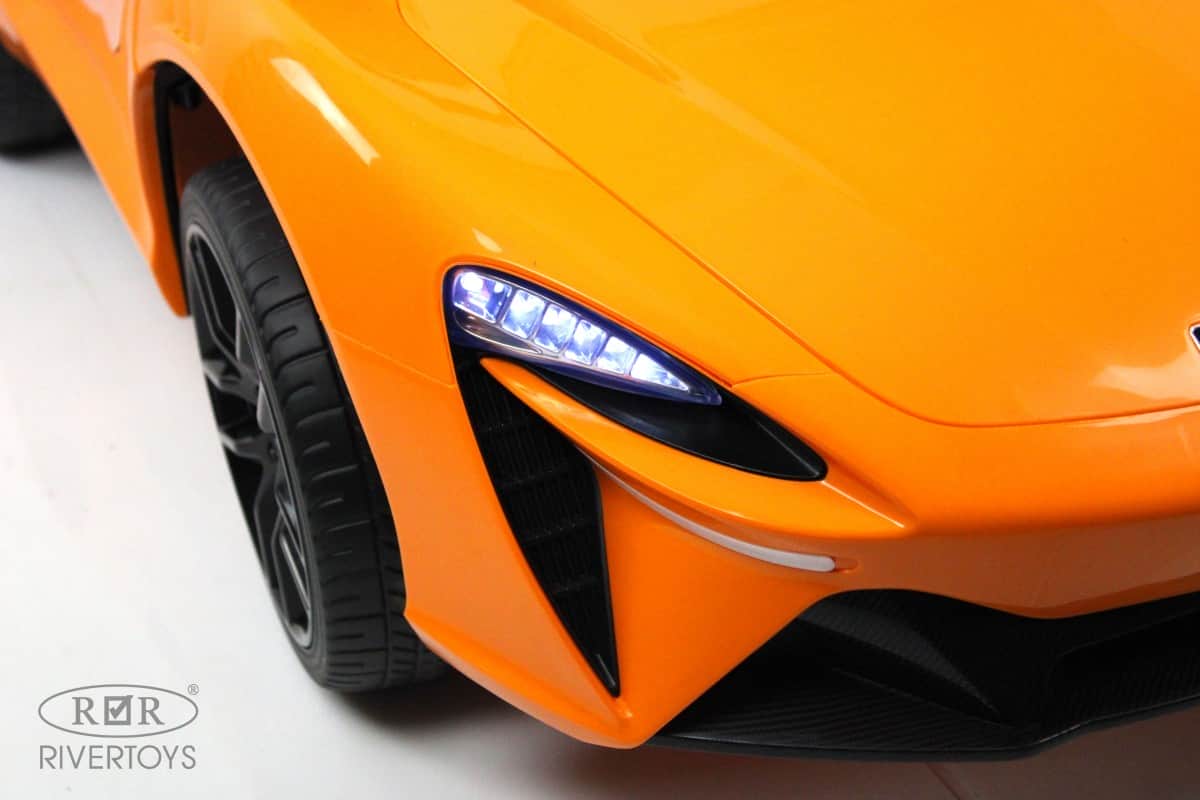 картинка Детский электромобиль McLaren Artura (P888BP) оранжевый 