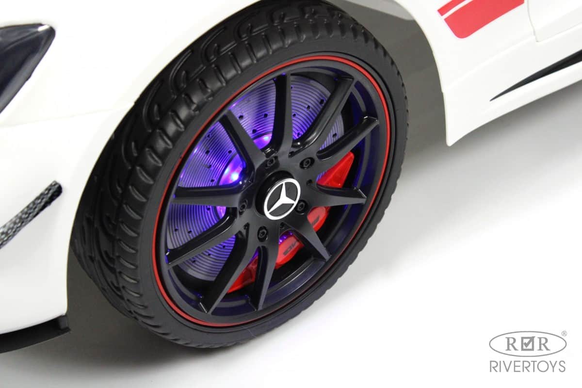 картинка Детский электромобиль Mercedes-Benz (A007AA) белый 