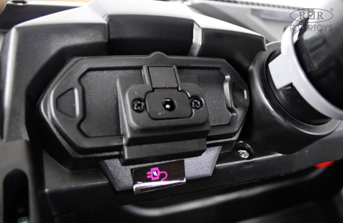 картинка Детский электромобиль K555KK 4WD 24V черный 