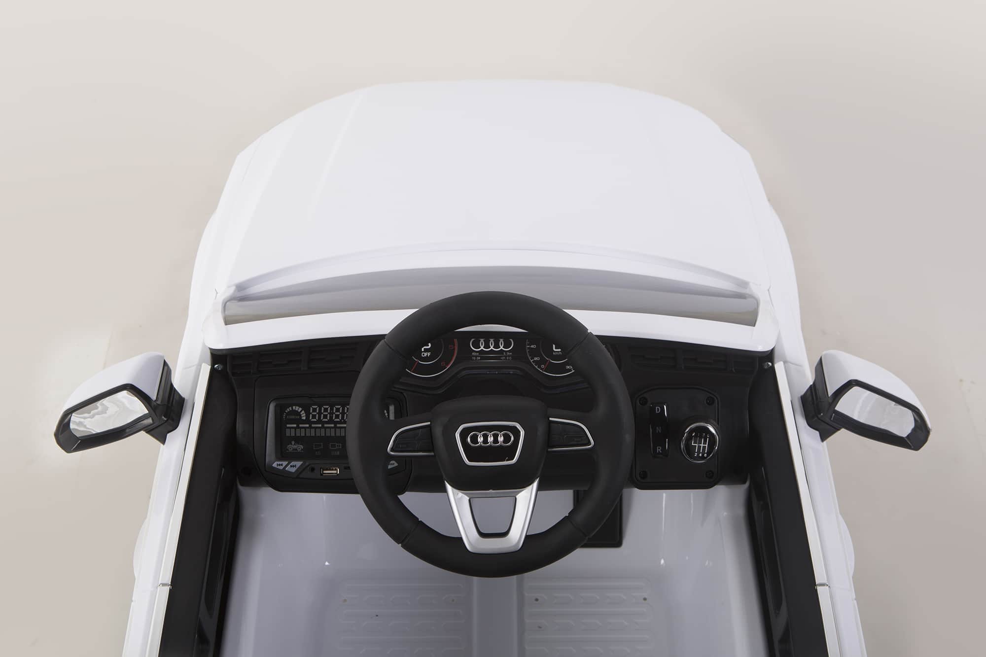 картинка Детский электромобиль Audi Q7 LUXURY 2.4G - White - HL159-LUX-W 