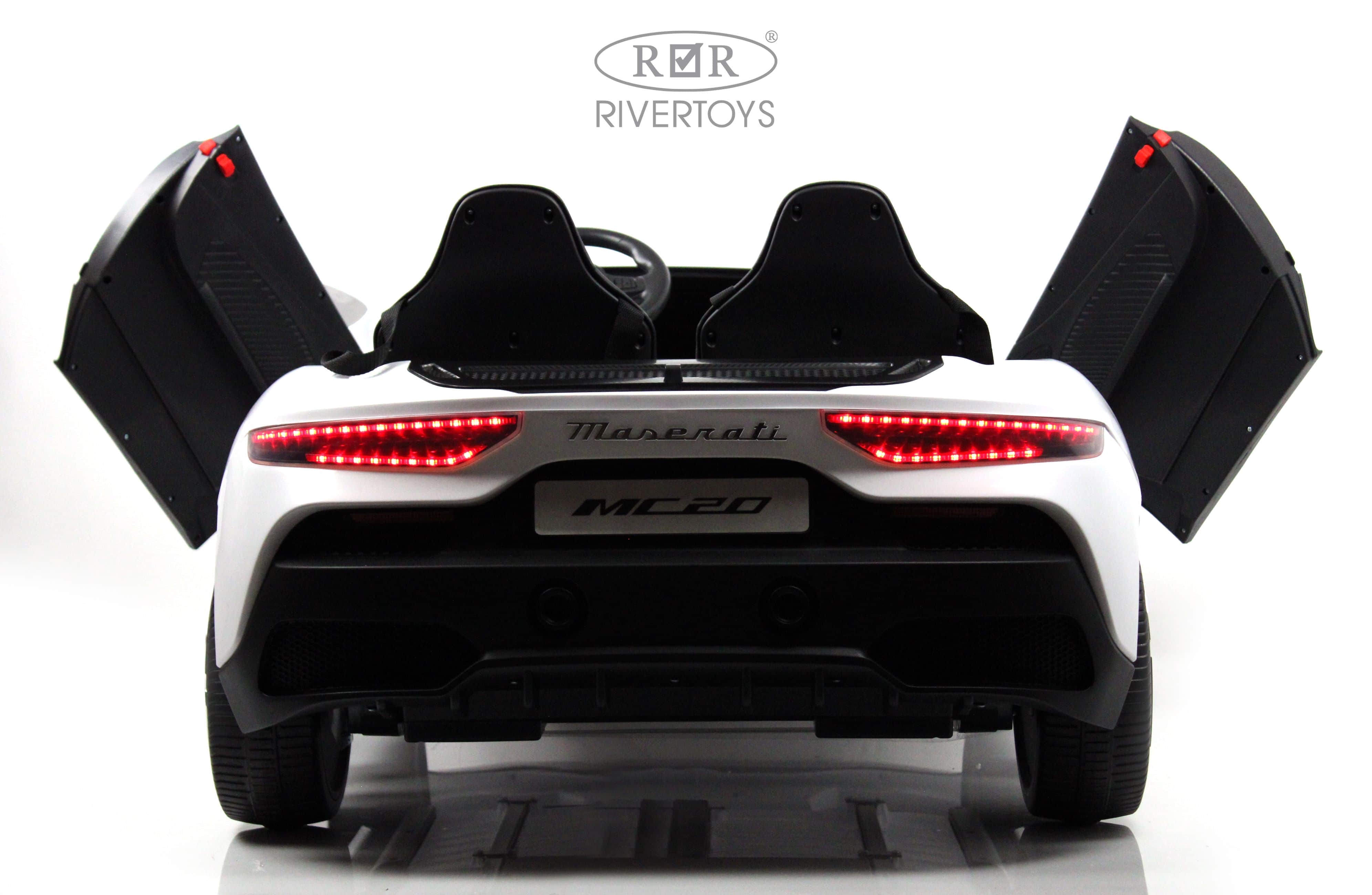 картинка Детский электромобиль Maserati MC20 (P111PP) белый 