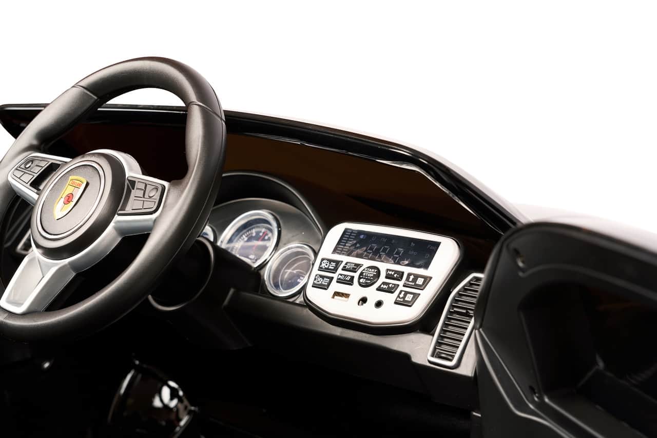 картинка Джип Porsche Cayenne 7496 Черный краска 