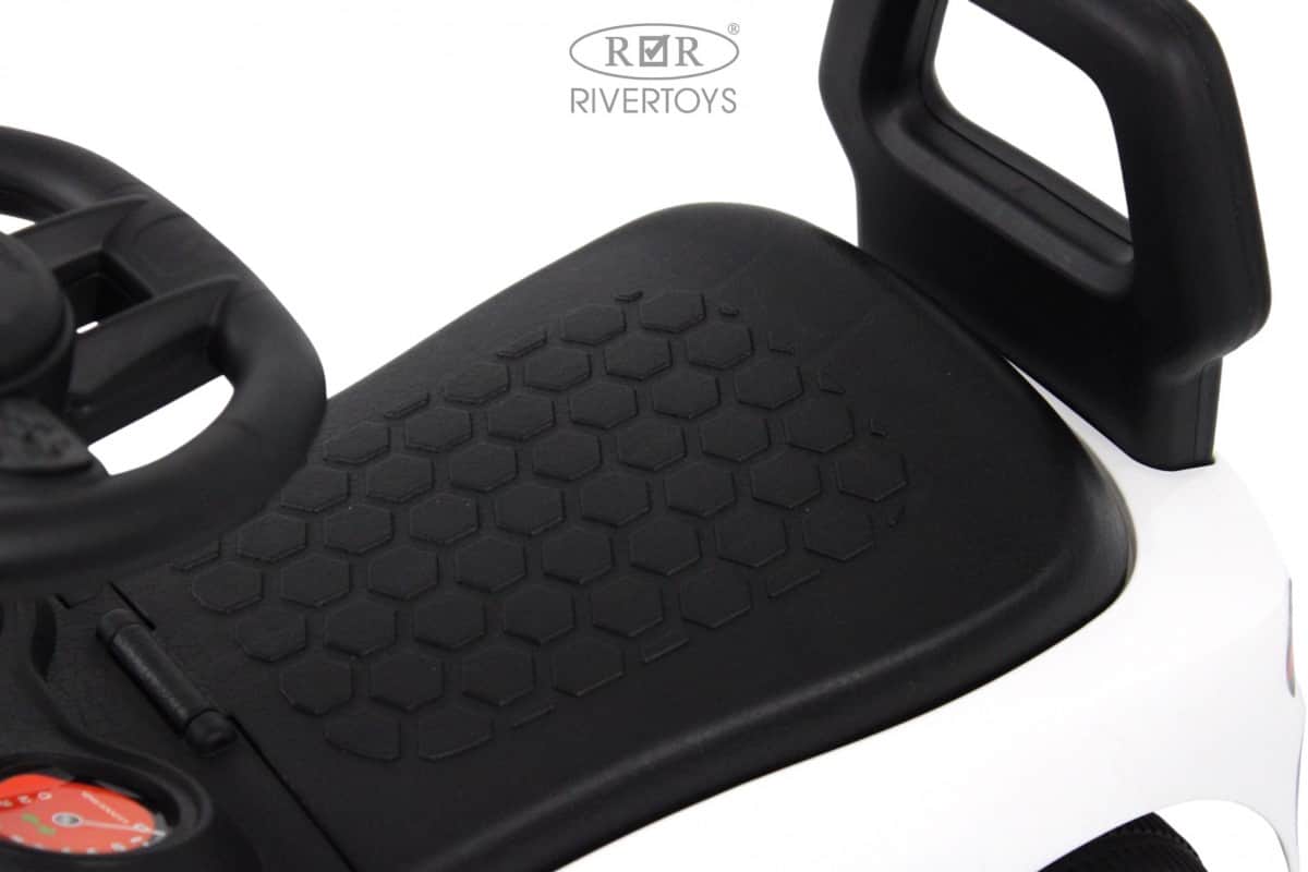 картинка Детский толокар Z004ZZ-B белый 